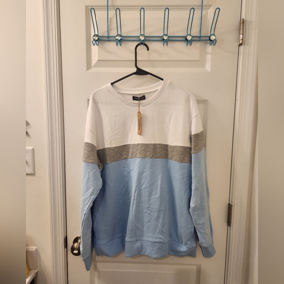 Womens Color Block Sweatshirt Pockets Blue White NWT Size XL #S484 - Picture 1 of 6
